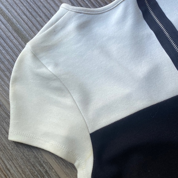 Akira Chicago Dress - Picture 6 of 8